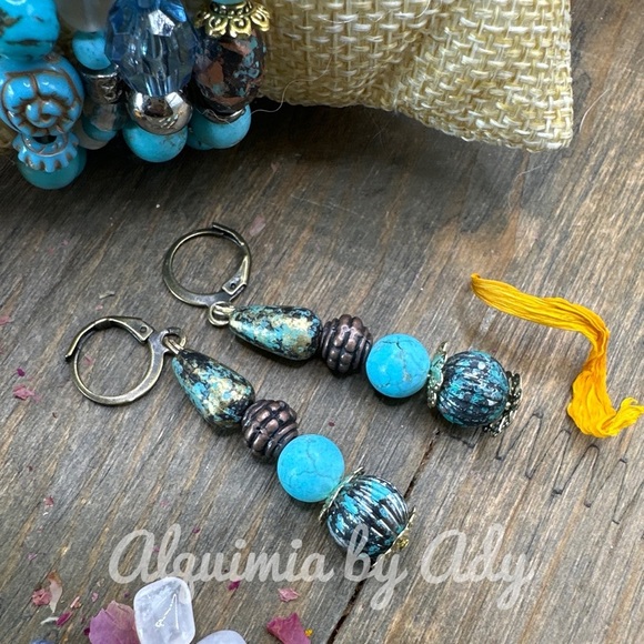 Turquoise drops silver western style dangle long earrings - Picture 1 of 5